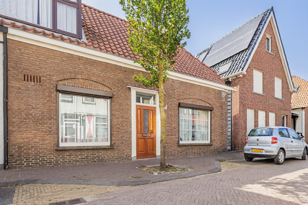 Property photo - Voorstraat 20, 3286AX Klaaswaal